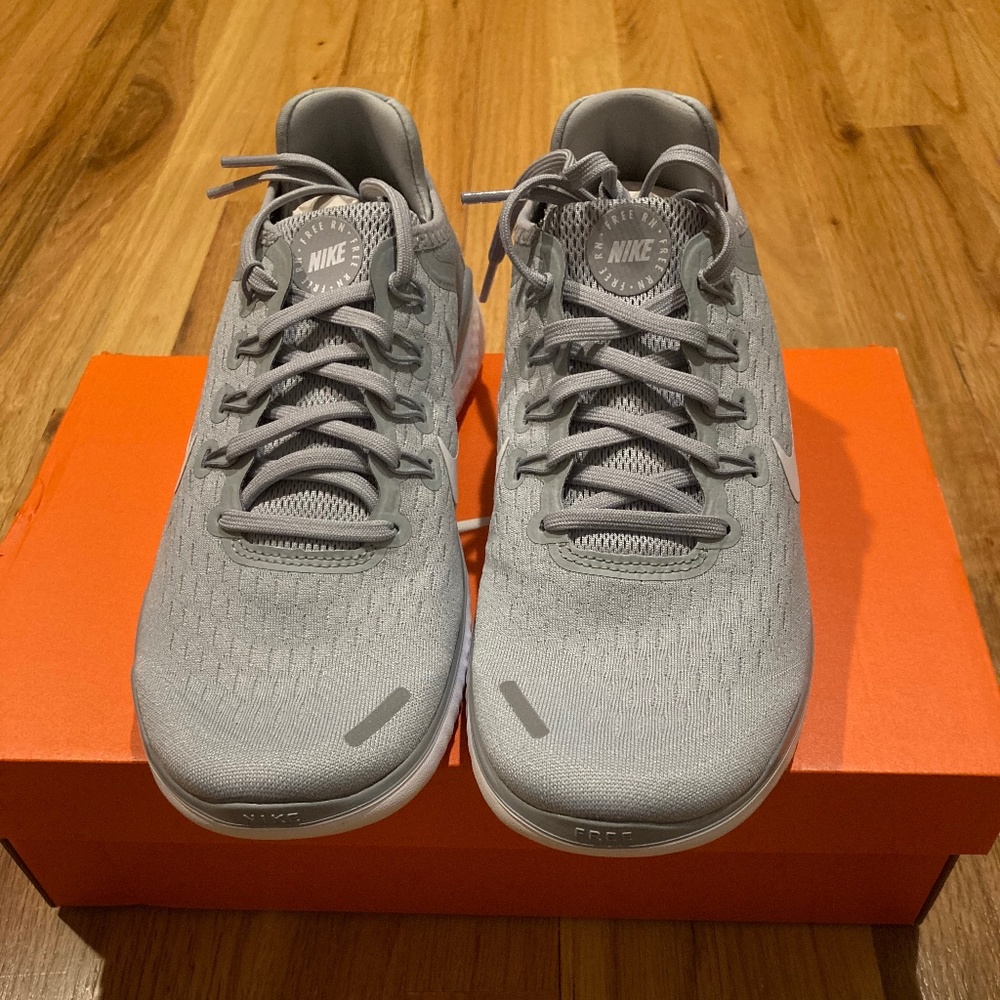 NEW Nike Free RN 2018